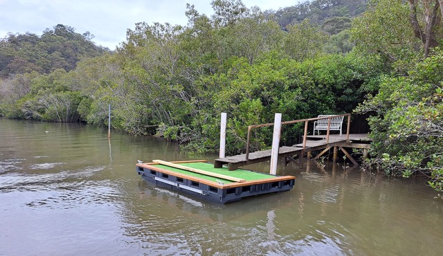 Cottage D"amour Waterfront With Private Pontoon & Jetty