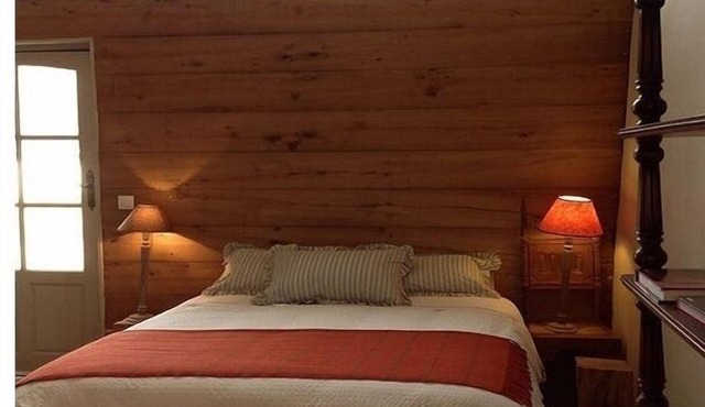 Cottage du Figuier, haven of peace at Château de la Giraudière near Angers sud