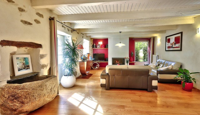 Cottage de Charme Dans un Cadre Bucolique: Forêt.monts D'arrée. Baie de Morlaix