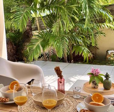 Cottage de Pinel Terrasse & Piscine tropicale