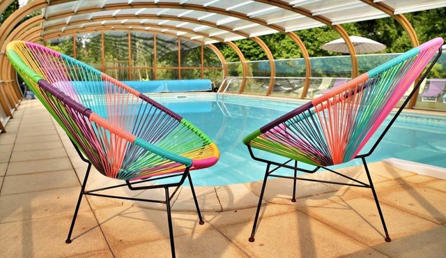 Cottage 'Domaine De Lestroué- Île Aux Moines' with Shared Pool, Private Terrace and Wi-Fi