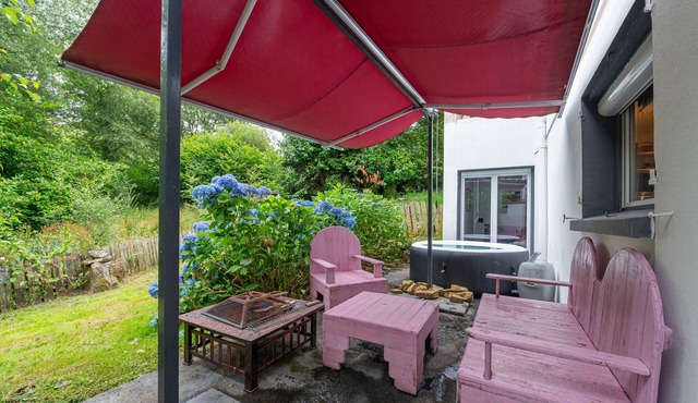 Cottage "Domaine Moulin Blanc - Gwenn Ha Du" with Private Terrace & Wi-Fi