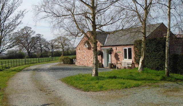Cottage Dove at Manor Farm