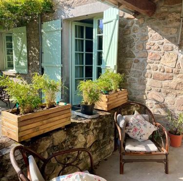 Cottage et jardin au calme pour soirées estivales