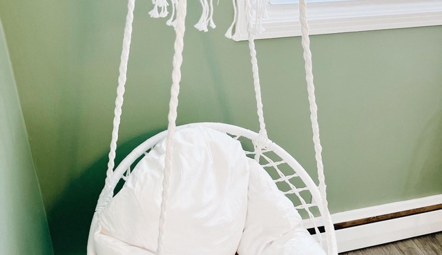 Cottage Feels in the City | Downtown Apartment + Backyard Bliss