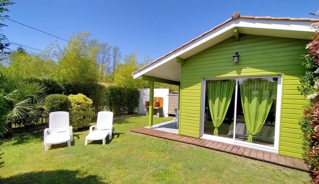 Cottage for 2 people with garden Bordeaux & Lacanau Ocean