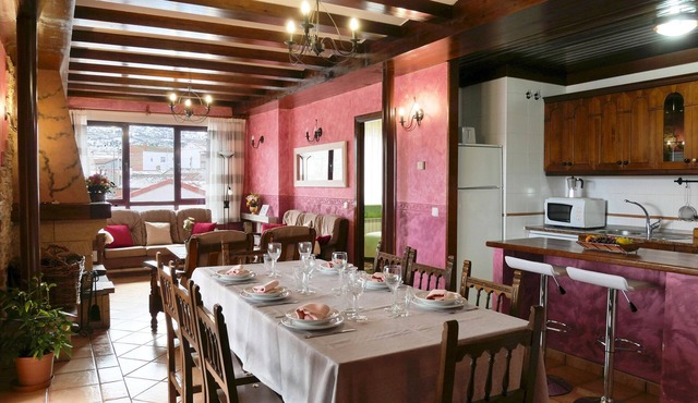 Cottage for up to 14 people with pool near Ávila - CASAS RURALES FLORENTINO
