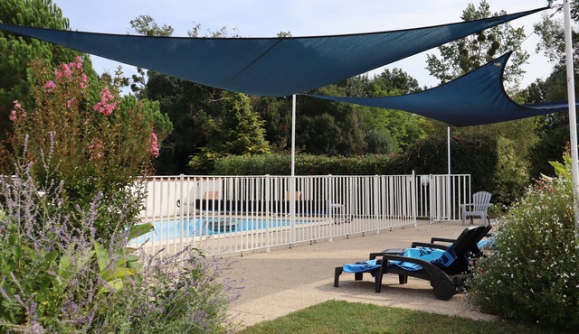 Cottage of 6 persons with pool