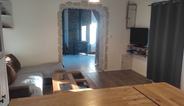 Cottage 300 m from Lac des Settons