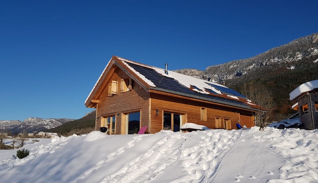 Cottage in a wooden chalet in the heart of Vercors