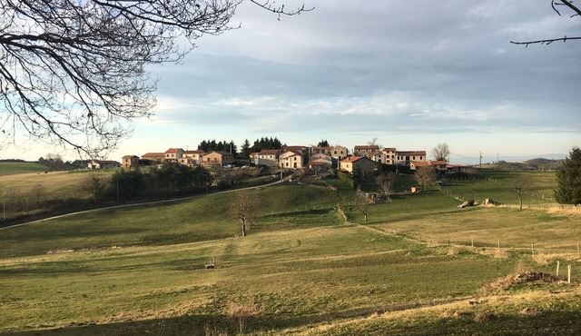 COTTAGE HOUSE FURNISHED IN FULL campgne