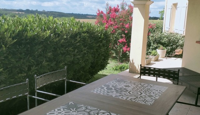 Cottage from 2 to 8 people, between Toulouse and Bordeaux, Auvillar destination