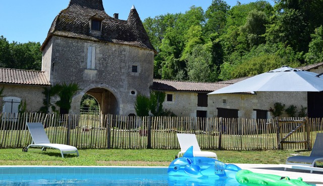 Cottage from the source of the Domaine de La Vallade