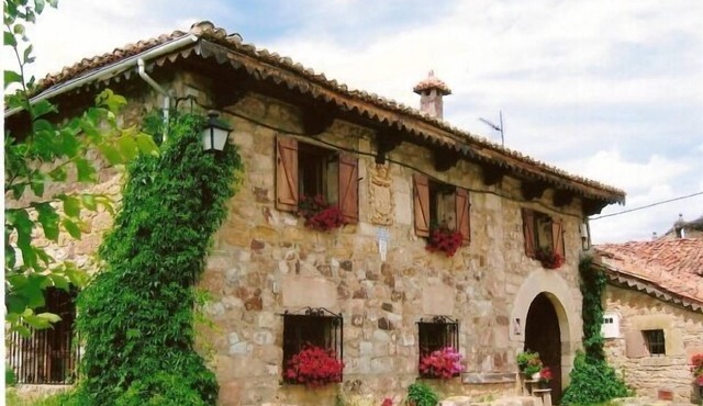 Cottage (full rental) Los Hidalgos de San Mamés for 6 people