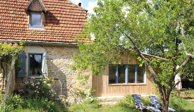 cottage full nature calm