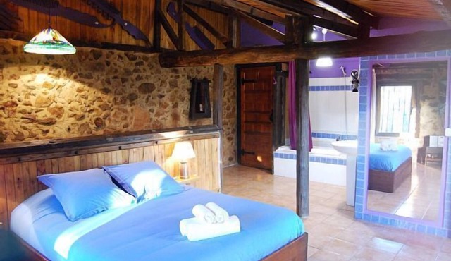 Cottage (full rental) for 2 persons, in the AMBROZ Valley (C2)