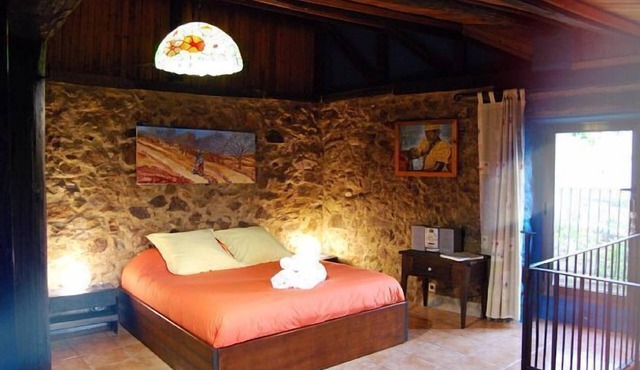 Cottage (full rental) for 2 persons, in the AMBROZ Valley (C1)