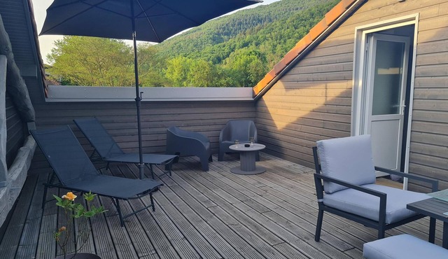 Cottage 'Gîte De Pène Blanque' with Mountain View, Private Terrace and Wi-Fi