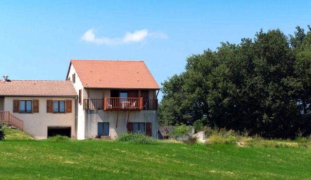 Cottage 'Gîte Télégraphe, Sonnay' with Mountain View, Shared Pool and Wi-Fi