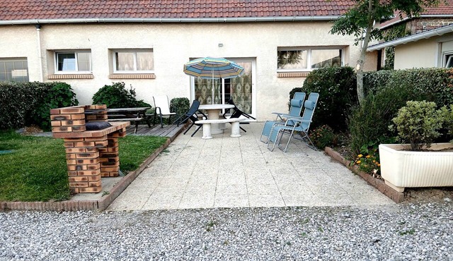 Cottage 'Gite Aquillon' with Sea View, Private Terrace and Wi-Fi