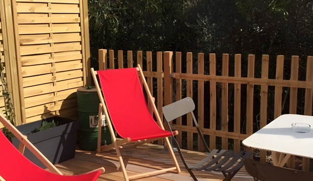 Cottage 'Gîte Chez Augustine' with Wi-Fi and Air Conditioning