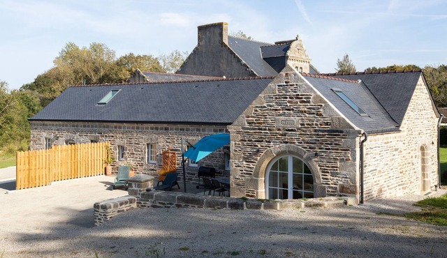 Cottage 'Gite De Charme 8 Pers Tout Neuf' with Shared Terrace and Shared Garden