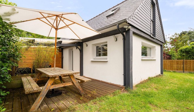 Cottage 'Grand Gîte Sable D' Or 600m Plage' with Private Terrace and Wi-Fi