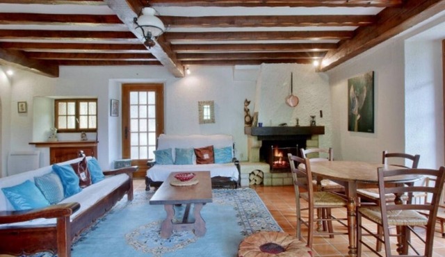 Cottage Hameau de Pouy, Nestes Valley for 6 people