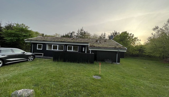 Cottage holiday surrounded by nature and peaceful fields.