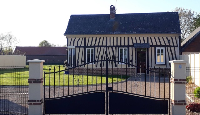 Cottage in a green setting to relax