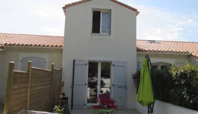 Cottage in Barbâtre - 2/4 People, 400m to Beach, Small Pet Allowed