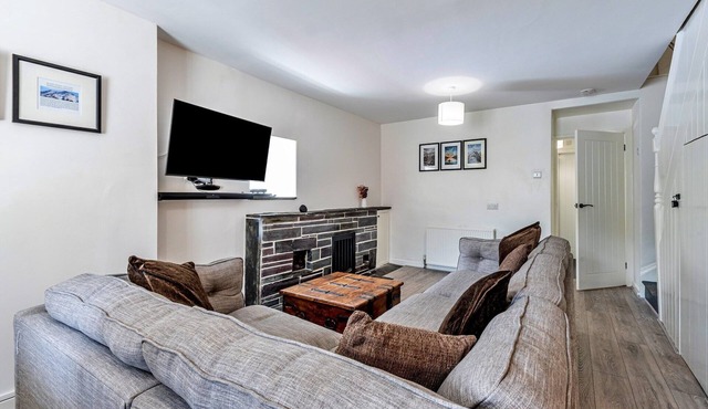 Cottage in Betws-y-Coed near Snowdonia Trails