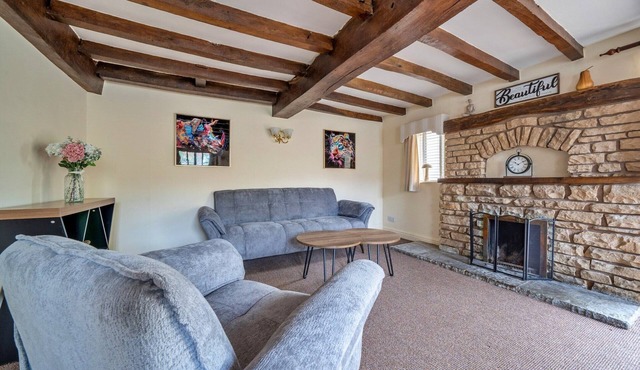 Cottage in Bridgnorth with Hot Tub & Garden