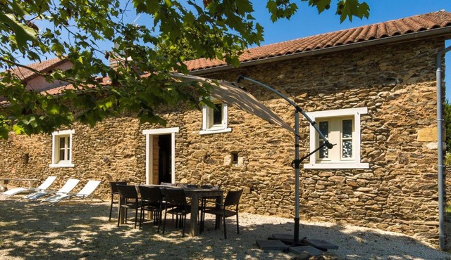 Cottage in Chaleix near Forest & Lake