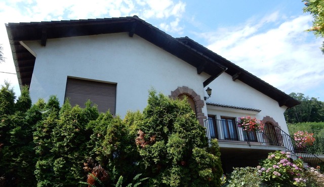 Cottage in character house with magnificent view