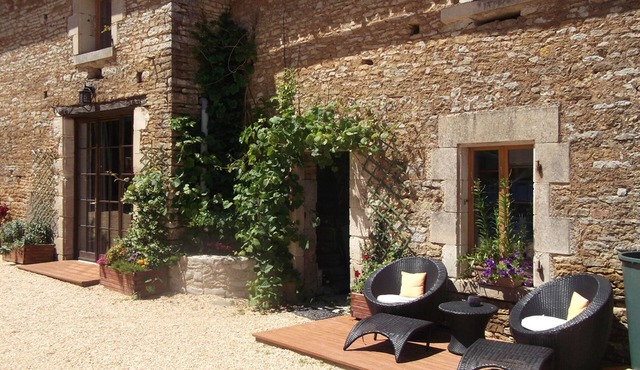 Cottage In Delightful Vendee Medieval Village with heated swimming pool