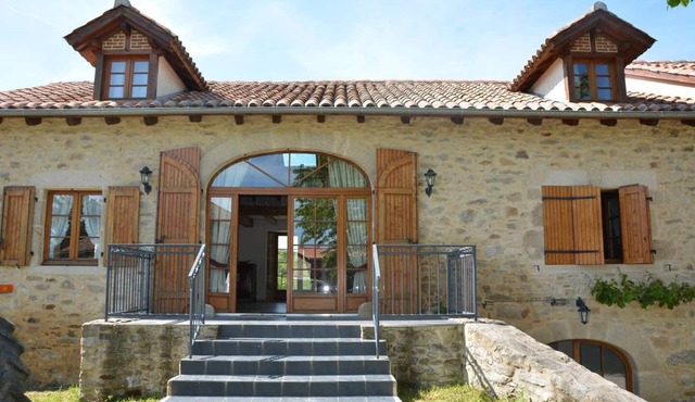 Cottage in the countryside in Sousceyrac en Quercy
