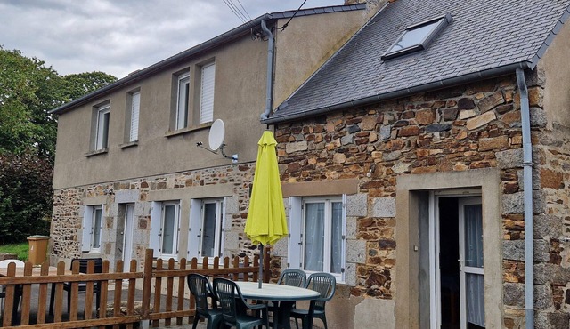 Cottage in France near Côte du Goëlo