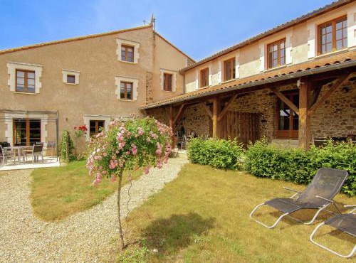 Cottage in France with Private Terrace