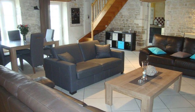 Cottage in full countryside near La Rochelle