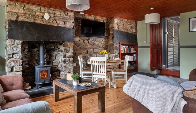 Cottage in Snowdonia with Mountain Views