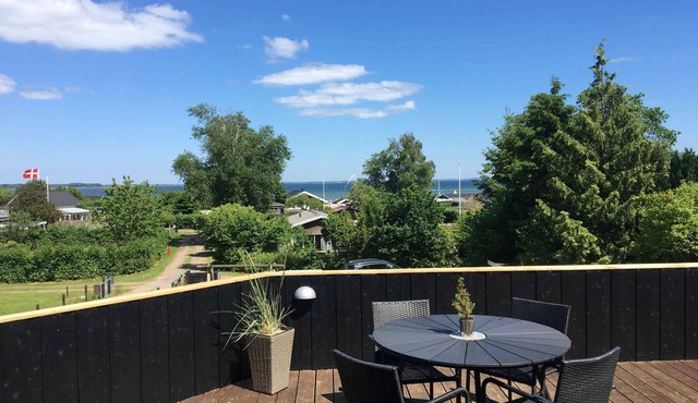 Cottage in Grønninghoved with view