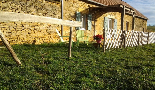 Cottage in Hamlet Dordogne between SARLAT and LASCAUX IV