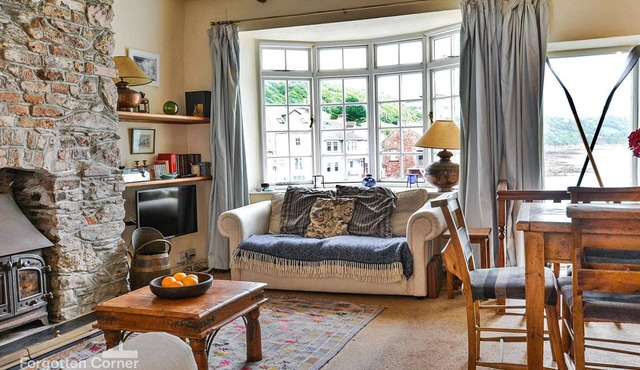 Cottage in Kingsand by Stunning Beach Views