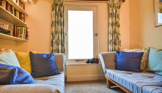 Cottage in Kingsand with Stunning Sea Views