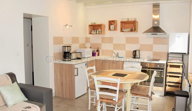 Cottage in Loire Valley with WIFI and Pets Allowed