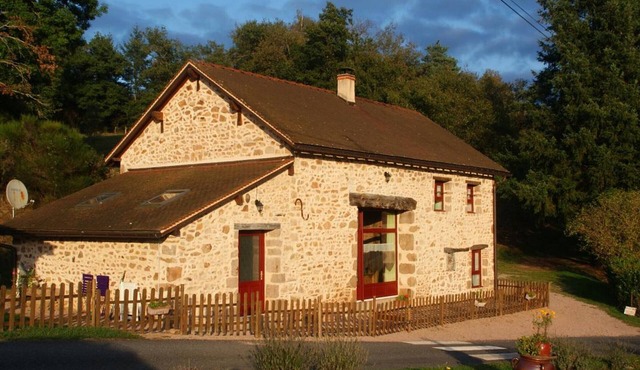 Cottage in nature with Wifi and pets