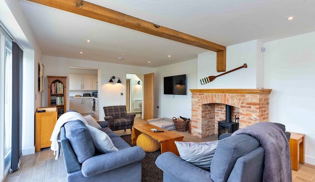 Cottage in Northumberland with Dog Run & Gardens