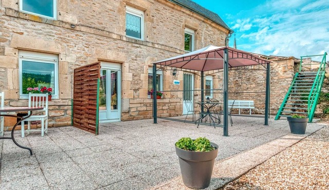 Cottage in Nouart Countryside