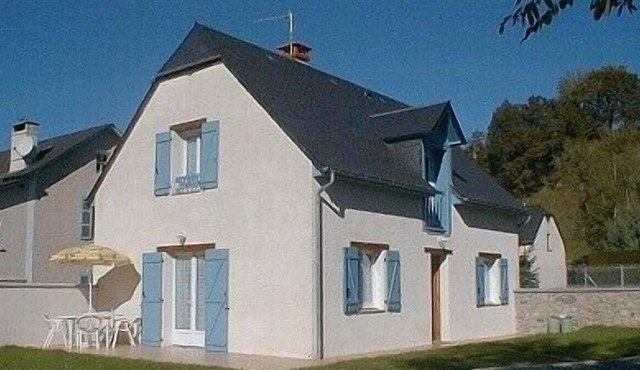 Cottage in Peyrouse, 5km from Lourdes, at the foot of the Pyrenees